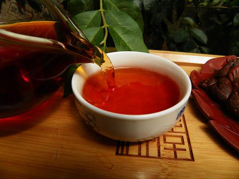 西双版纳茶叶产区的精选普洱茶与名茶