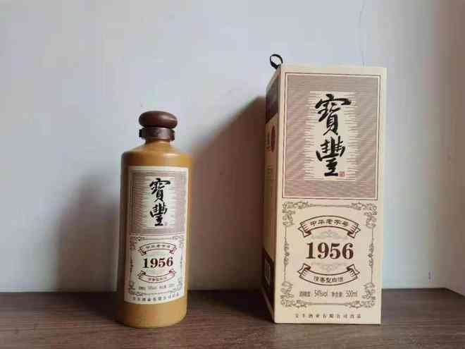 胖东来1973酒价格：了解白酒最新行情