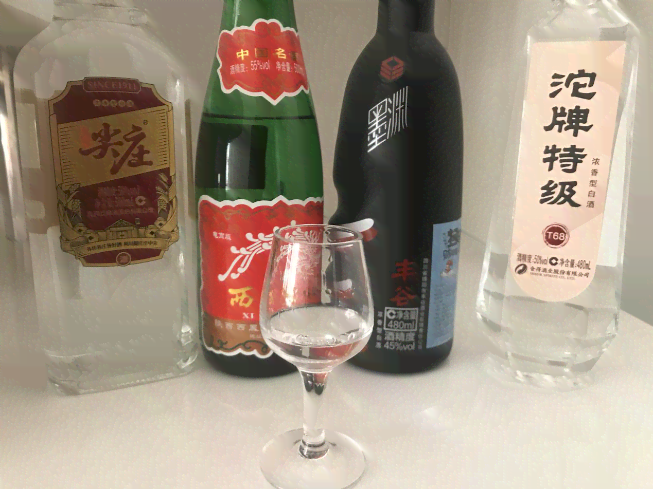 胖东来1973酒价格：了解白酒最新行情