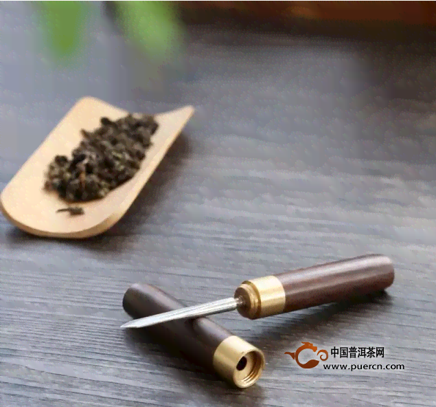 普洱茶铁瓶怎么撬开的