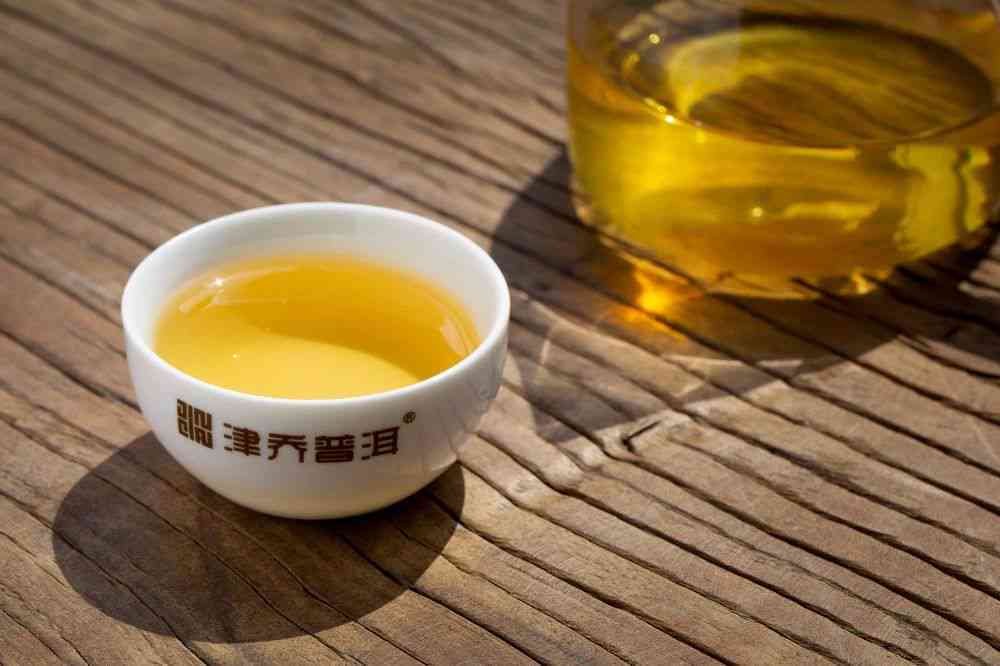 普洱茶入口粘稠正常吗