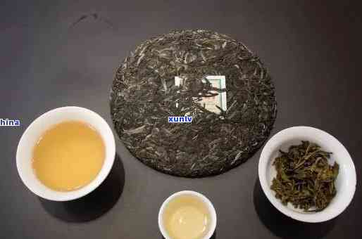 易武正山茶厂老班章：班章白茶与饼茶的完美结合