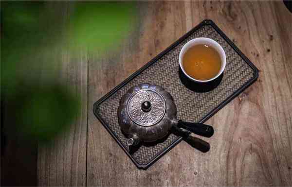 泡普洱茶用什么茶杯合适？