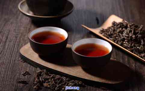 普洱茶拼配的艺术：混合茶叶的独特魅力与含义