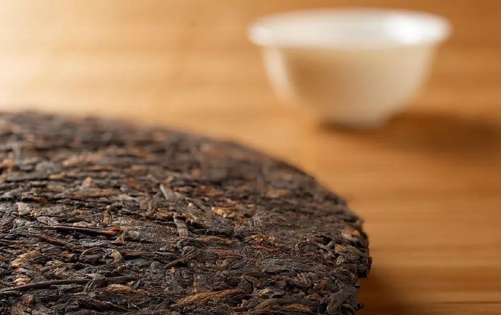 普洱茶新茶的完美保存技巧，让你品尝到每一口的醇厚与甜