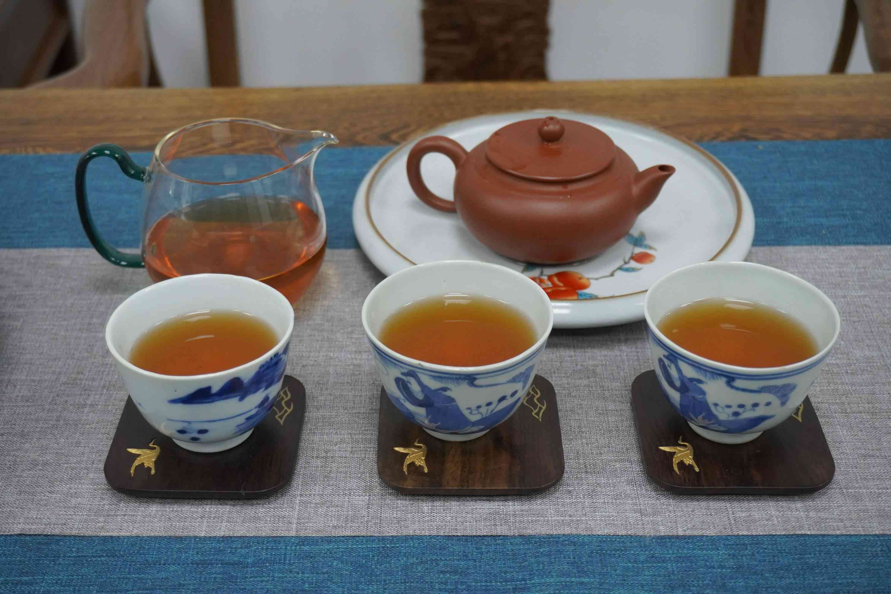 普洱茶老茶叶饼怎么泡才好喝窍门