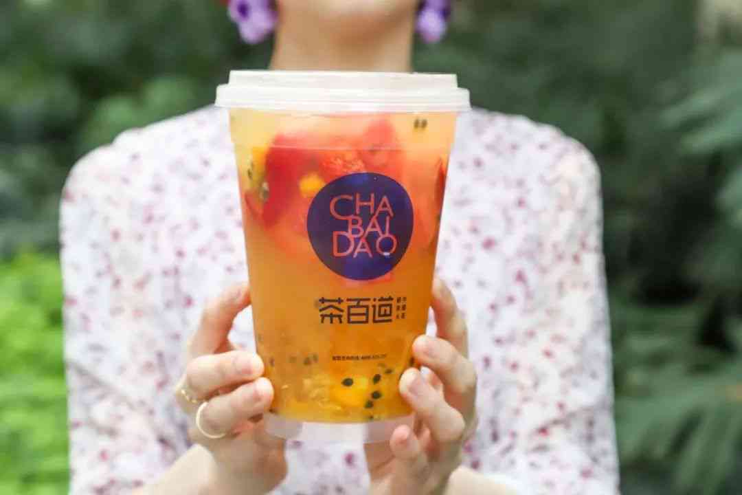 绿茶冲泡普洱茶的功效与禁忌：探究茶叶相融的奥秘