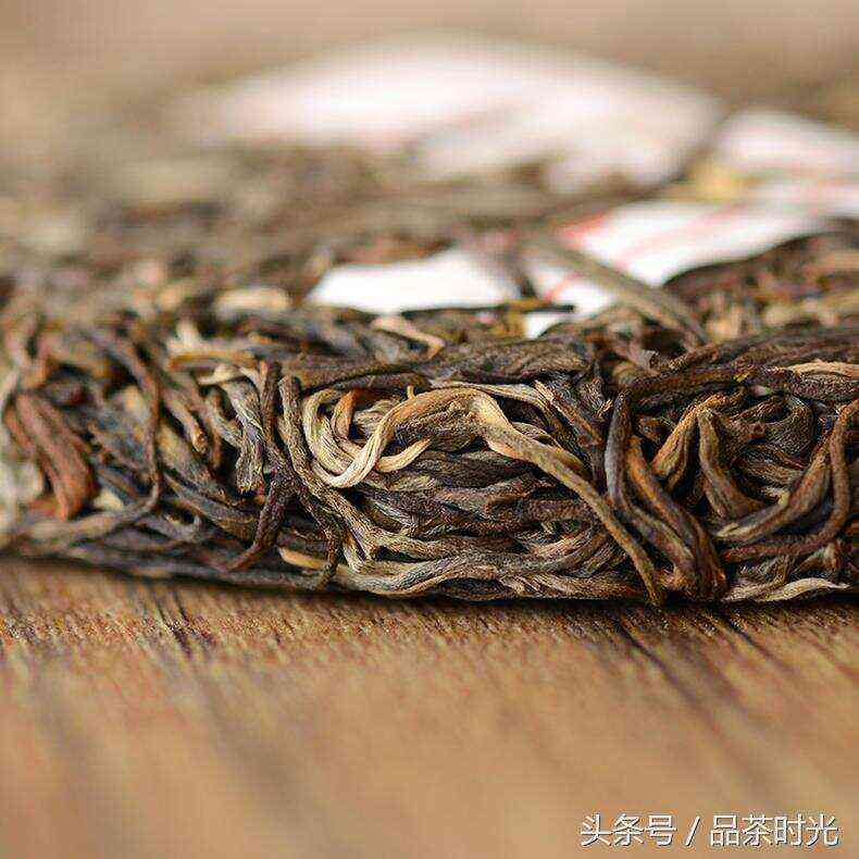 关于普洱茶的选购：如何通过条索大小辨别古树茶