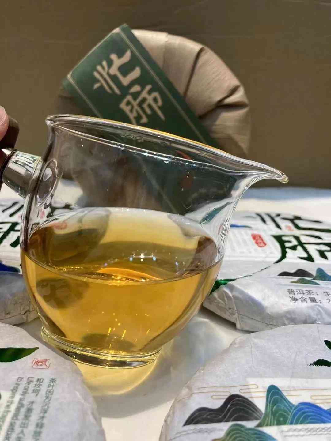 普洱茶的分类与功效：忙肺生茶的作用、品质及泡法详解