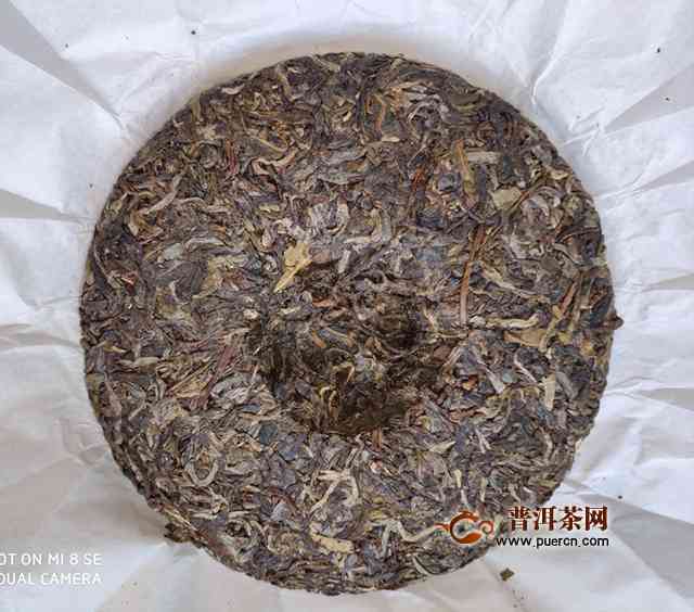 困鹿山普洱茶功效与价格概述：高品质生茶多少钱一斤？哪个质量好？