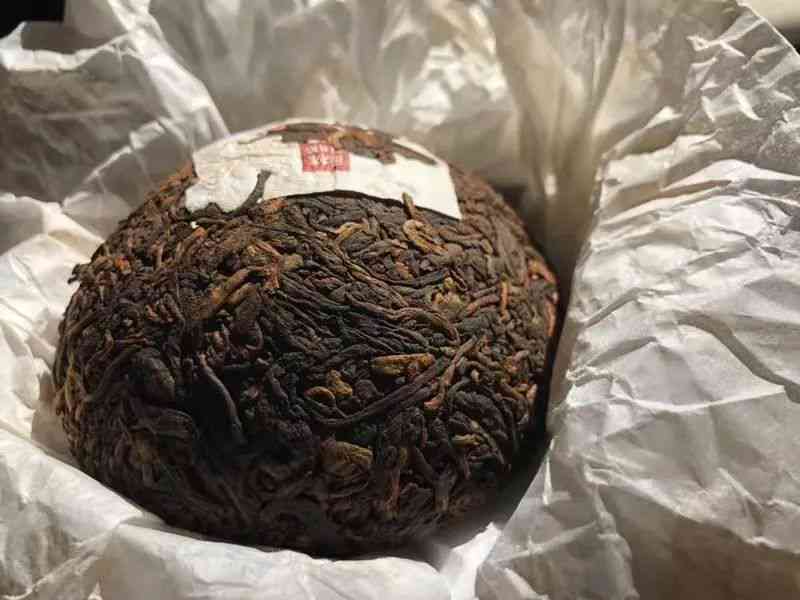 昔归熟普洱茶价格375克：探究昔归普洱茶的价格与口感，生茶与熟茶的差异。