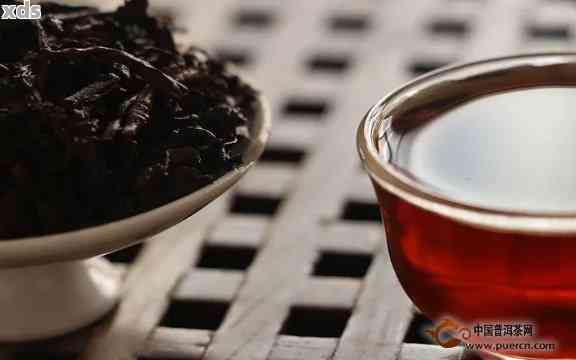 普洱茶与相互作用：如何安全饮用普洱茶以避免副作用？