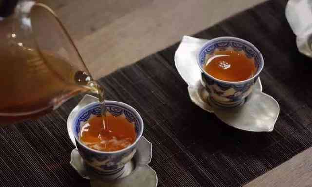 掌握普洱茶冲泡技巧：如何正确泡制美味熟茶