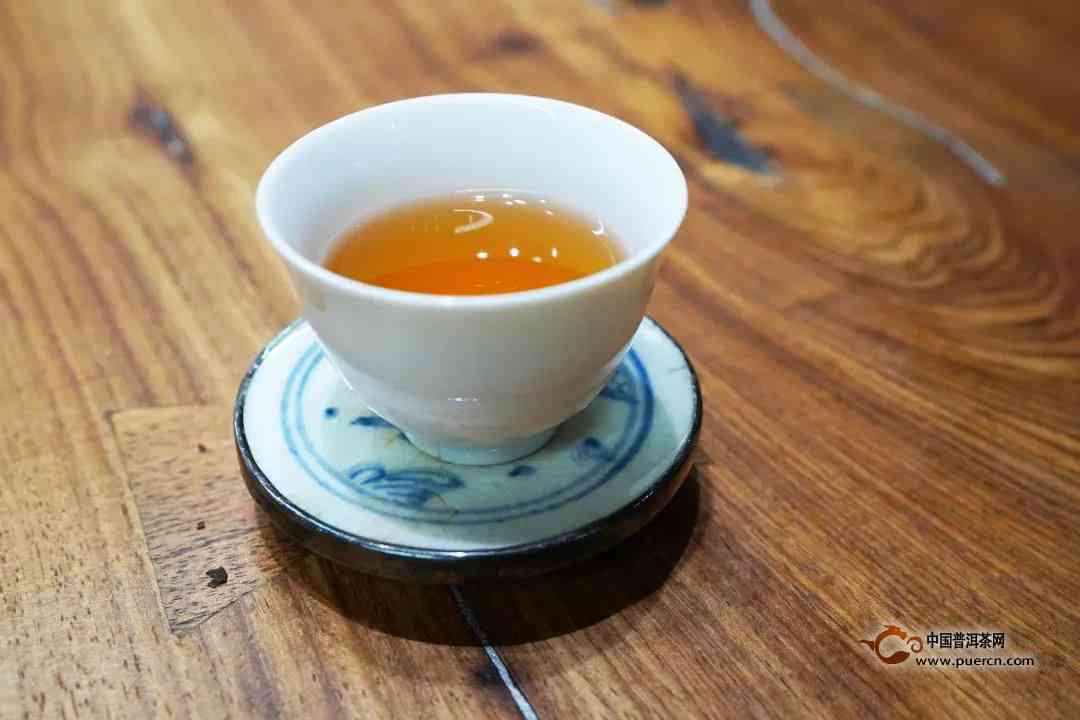 一天内尽享普洱茶的魅力：品味生活，分享美好