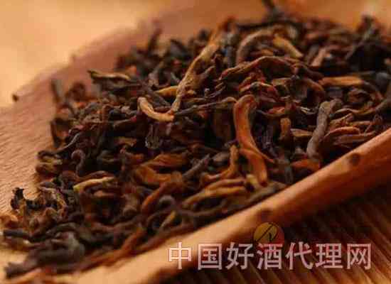 宫廷普洱茶色详解：了解不同色的品鉴与功效，助你成为茶叶专家