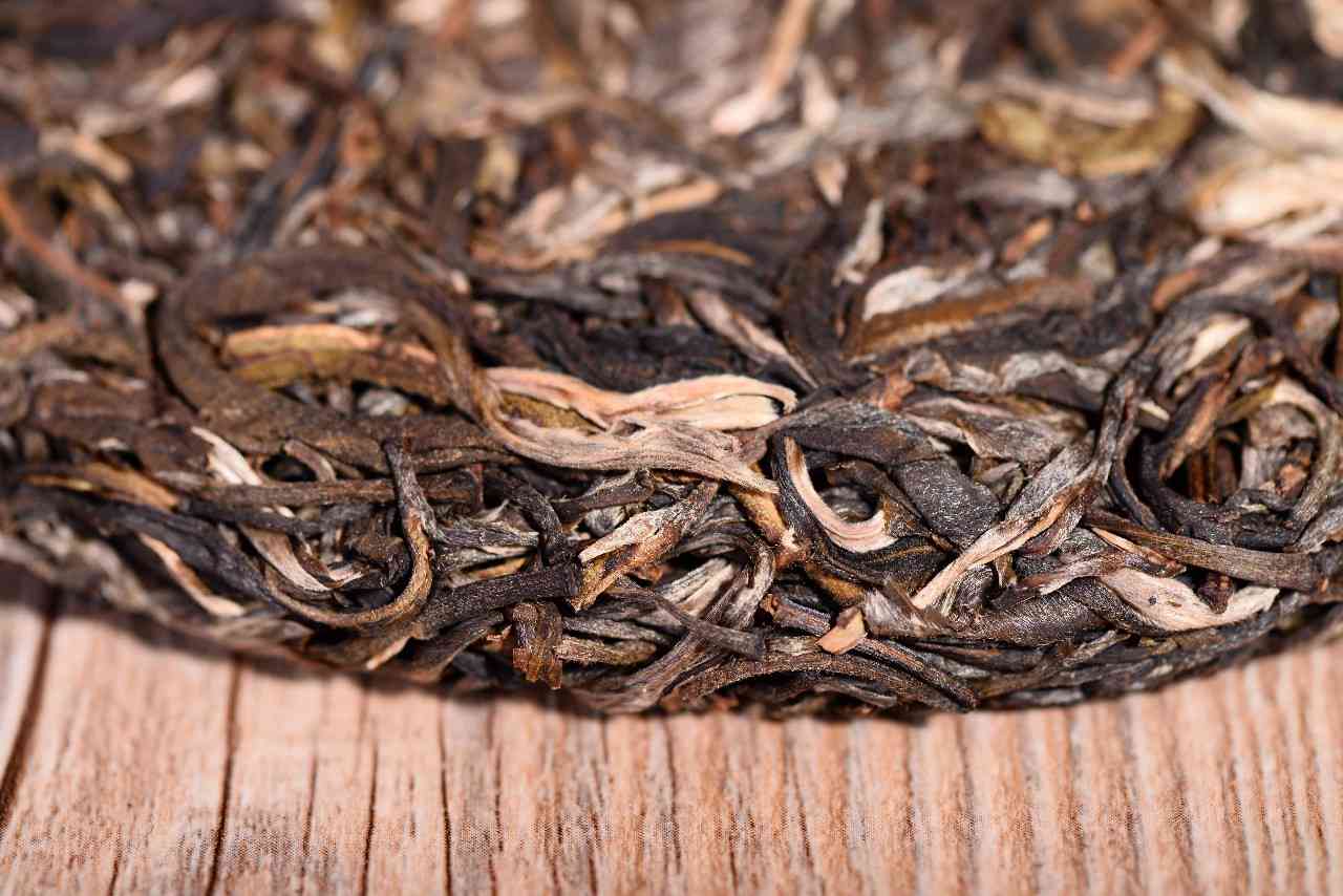 云南特色茶叶推荐：凤姐普洱茶，百年古树茶价格实一览表