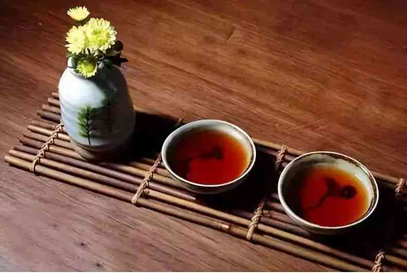 普洱茶中的金丝：品质、功效与冲泡方法的全面解析