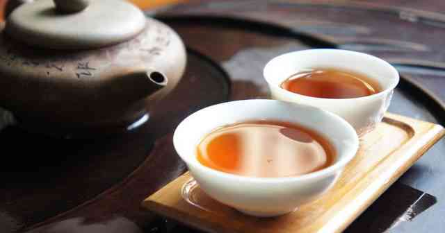 北京茶文化之旅：普洱茶与历的完美交融