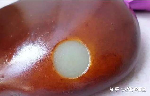 开过窗的和田玉籽料能买吗