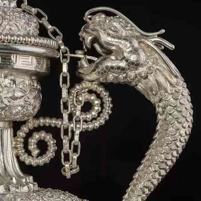 银艺之巅：一品堂珍藏的稀有银器收藏