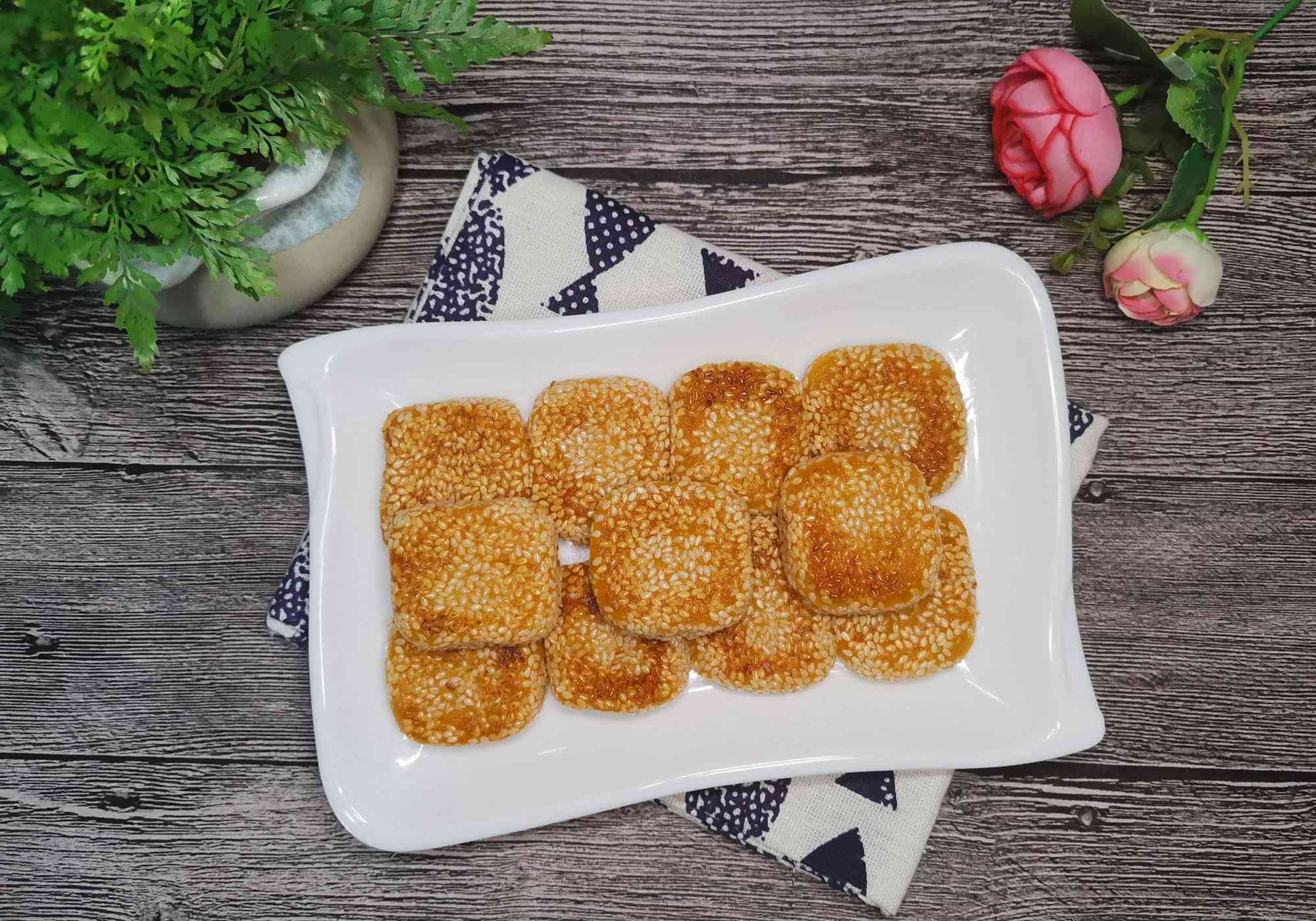 芝麻碎的多种烹饪应用及其美味食谱：如何利用芝麻碎制作各类美食