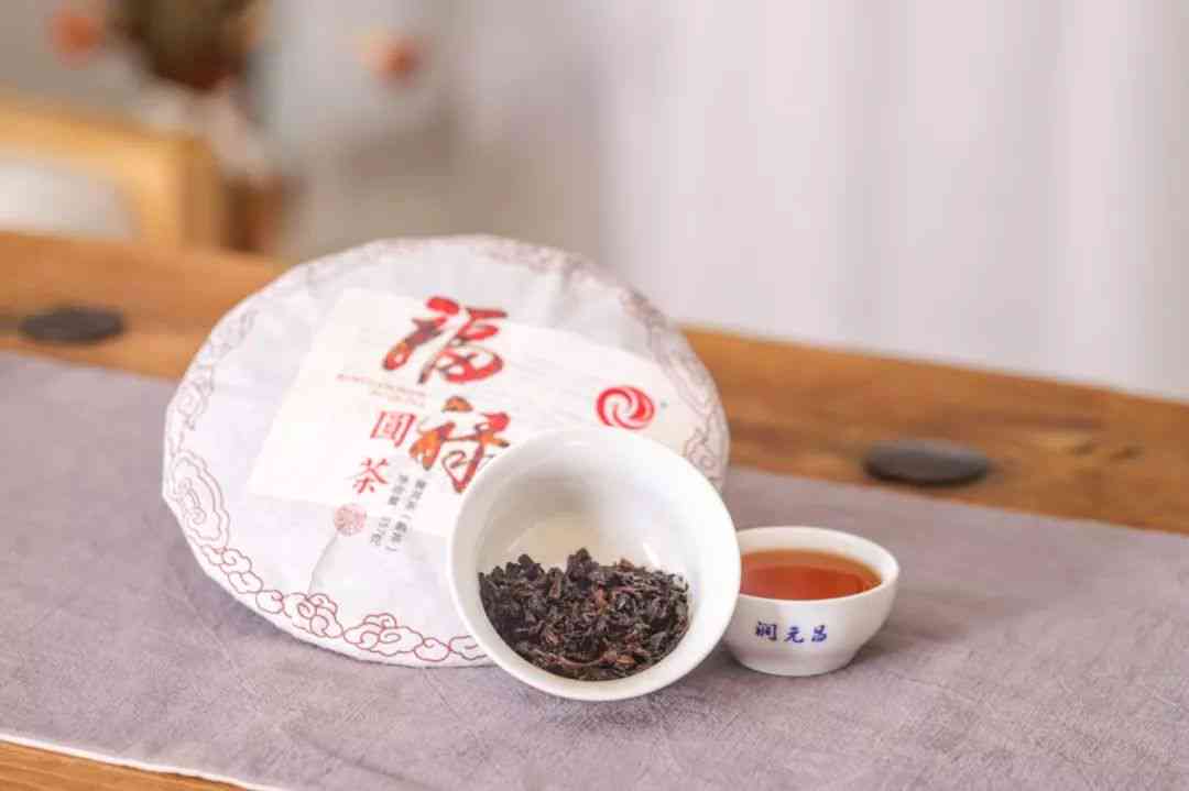 福贡茶：一款年份普洱圆茶的魅力与传承