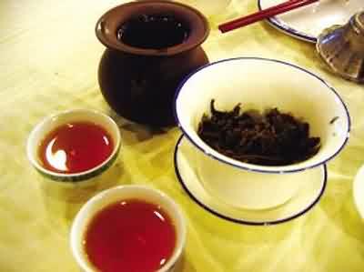 六面佛普洱茶价格：请问现在市面上六面佛普洱茶的价格大概是多少？