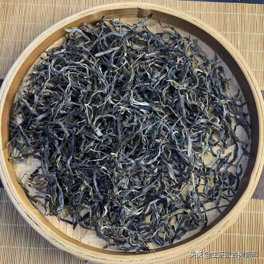 普洱茶白色云纹：详解其含义及特点，帮助您更好地了解这种茶叶