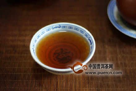 普洱龙珠圆球：一款独特的普洱茶体验