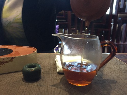 大益经典陈香普洱散茶：品质、口感、功效及冲泡方法全面解析
