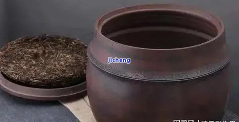 铁罐存放普洱茶：探讨普洱茶专用铁茶罐的优缺点及安全性