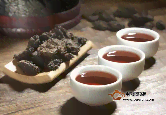 普洱老茶的好处与口感：为什么喝普洱老茶是一种享受？