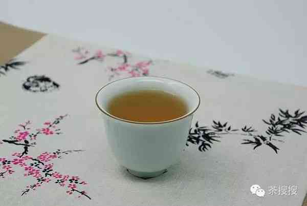 家庭存放普洱茶的艺术：详尽的方法与技巧