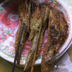 探寻开平的特色工艺品与美食：从江门走出的文化宝藏