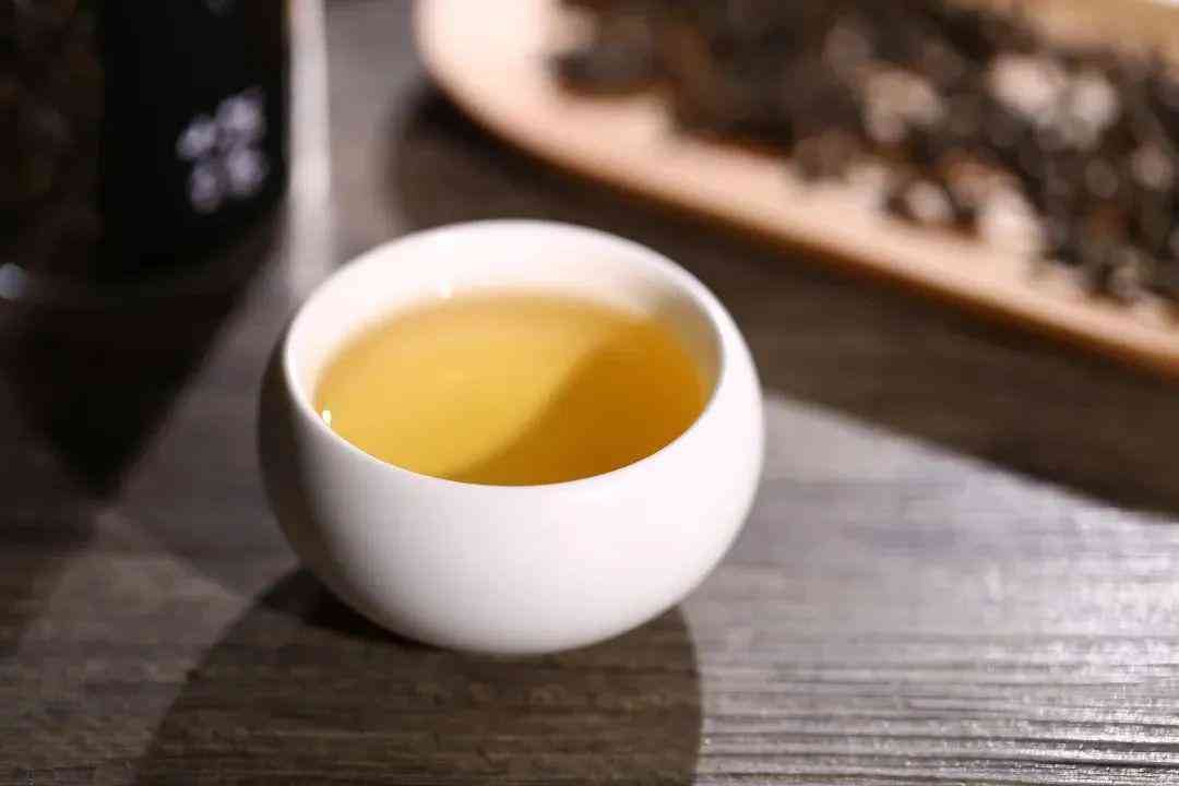 普洱茶老茶黄金叶