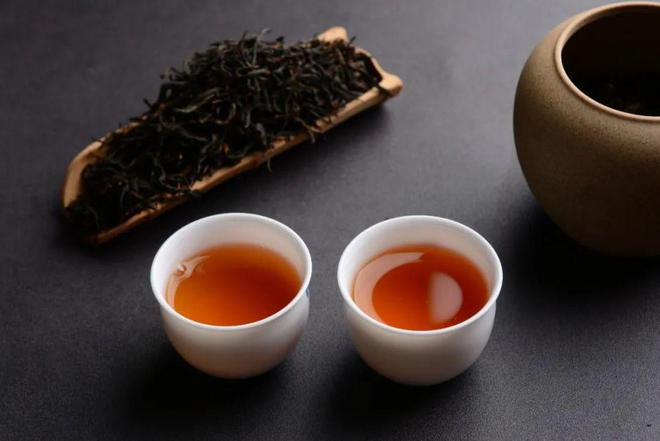 新龙南大益普洱茶的醇厚口感与独特风味，你尝过了吗？