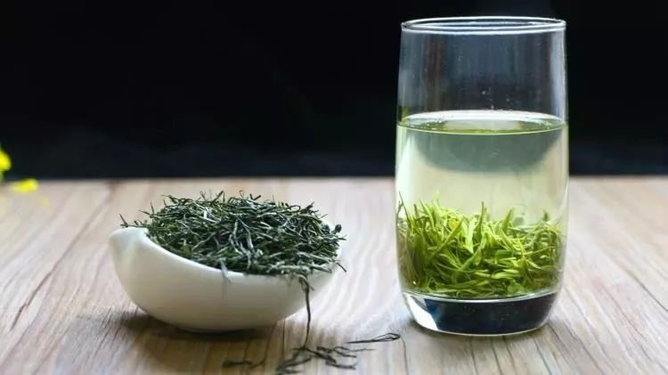 苦茗功效与作用，绿茶还是苦茶？长期饮用有何益处？如何正确发音？