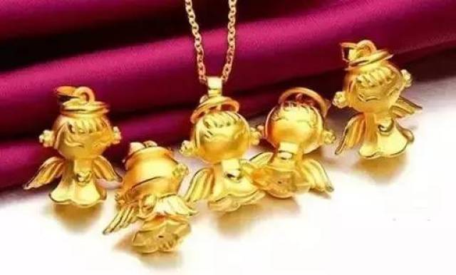 关于玉坠：黄金装饰的真实性及市场价值，如何出售？
