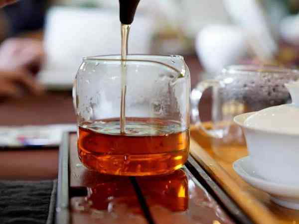 普洱熟茶多少度泡：最适宜的水及冲泡方法全解析
