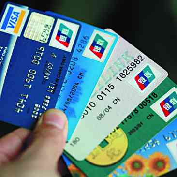 家人信用卡逾期对亲人影响大吗？怎么办？