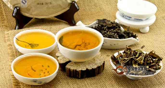 普洱茶加炙草能喝吗有吗：普洱茶与草的搭配会有什么功效？