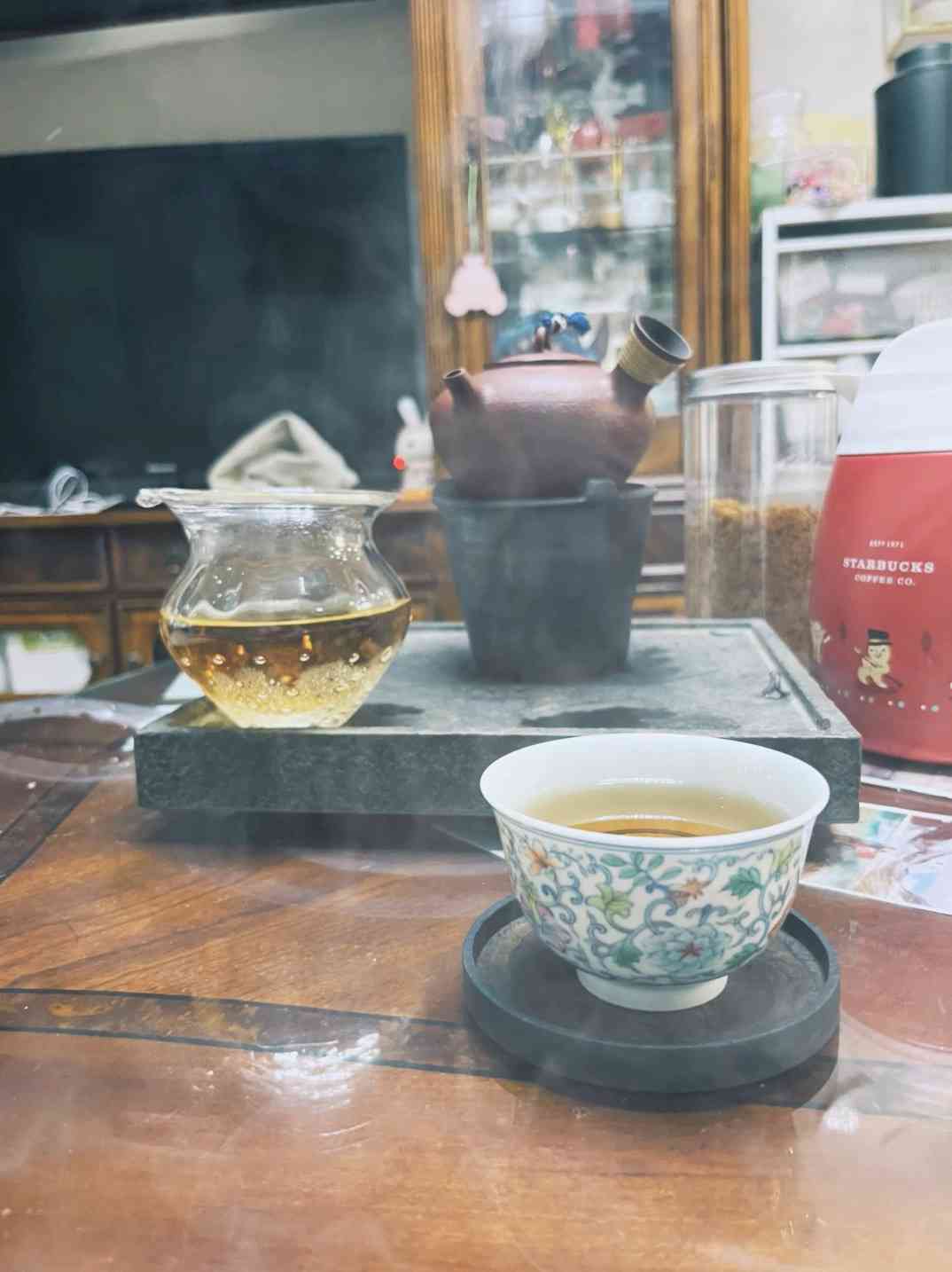 半日闲茶茗普洱茶