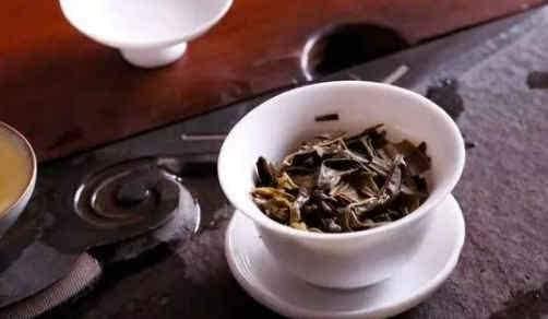 普洱茶的消炎作用与功效：揭示其神奇疗效及潜在禁忌