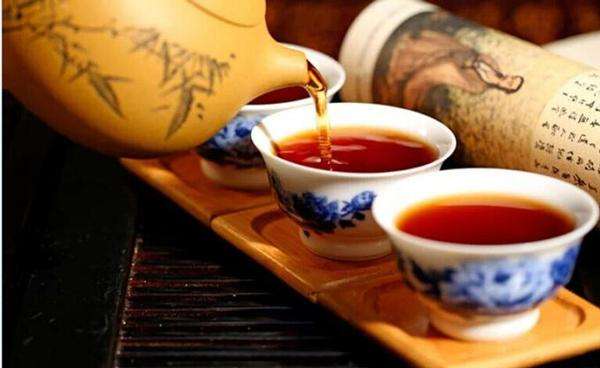 云南名品普洱茶：06年一品堂的独特风味与品质之旅
