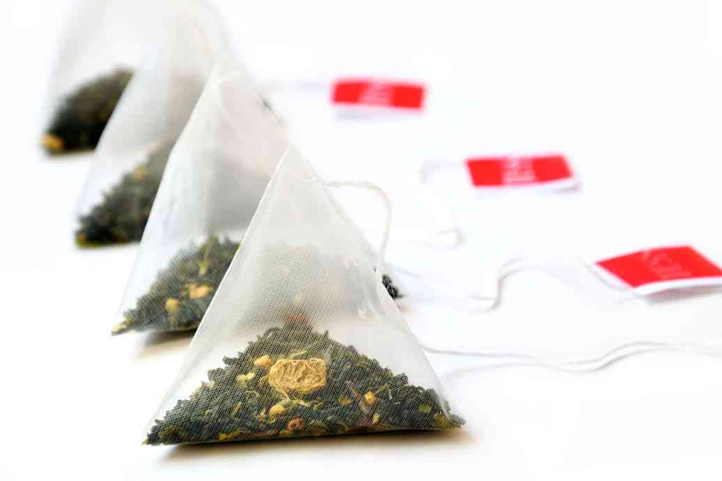 普洱茶的塑封包装：是否为保存选择？