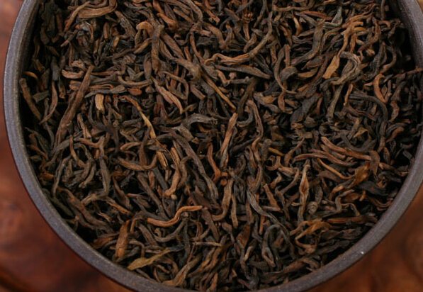 氏普洱茶薄片：一款来自勐库的优质生茶，值得一试！