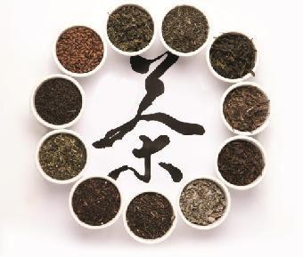 普洱茶中的茶多酚含量是否超过了青茶和绿茶？