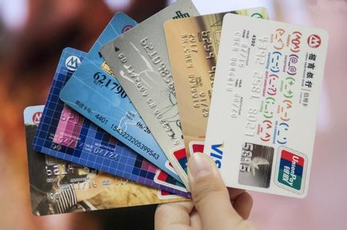 信用卡逾期三千多块钱严重吗？会起诉吗？