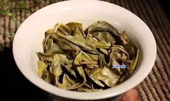 普洱茶湿敷的全面作用、功效与禁忌：解答用户关于普洱茶湿敷的所有疑问