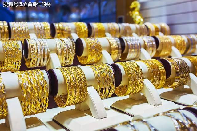 在郑州金多银多市场购买金子，如何避免购买到假货和劣质黄金珠宝？